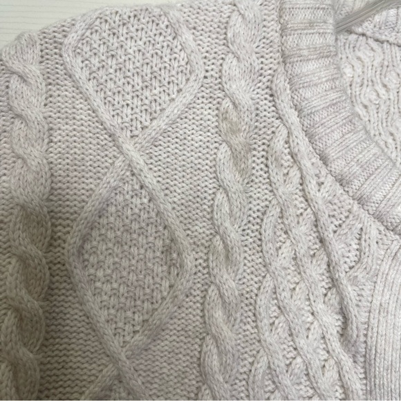 Aritzia Sunday Best Dionne Sweater Sz 2XS - Picture 5 of 9